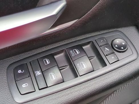 Used 2020 RAM 1500 Big Horn AWD/4WD image 15