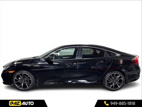 Used 2021 Honda Civic Sport image 2
