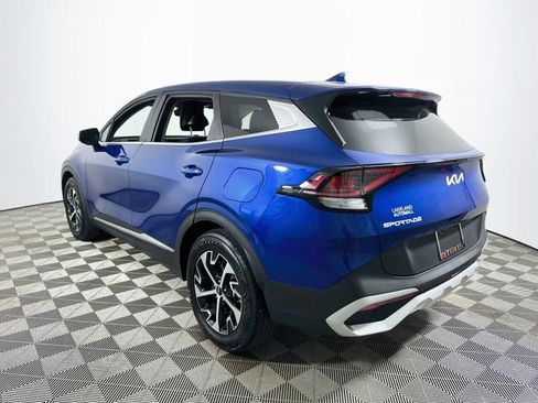Used 2025 Kia Sportage EX FWD image 5