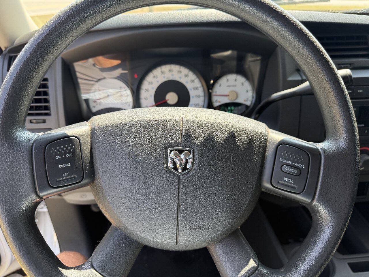 Used 2008 Dodge Dakota SXT w/ Convenience Group RWD image 12