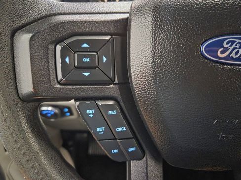 Used 2017 Ford F150 XLT AWD/4WD image 44