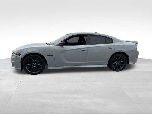 Used 2022 Dodge Charger R/T w/ Plus Group image 2