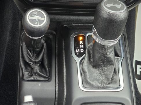 Used 2021 Jeep Wrangler Unlimited Sport image 18