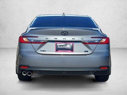 Used 2026 Toyota Camry SE w/ Convenience Package FWD image 7
