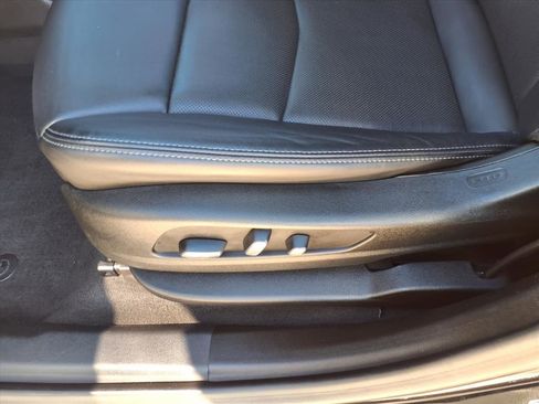 Used 2021 Cadillac XT6 Premium Luxury image 20