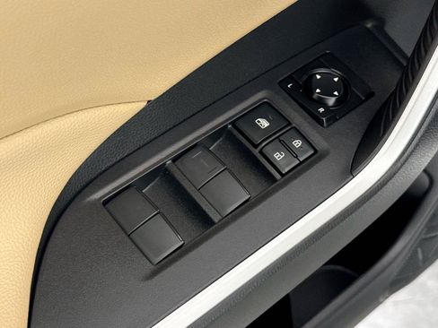 Certified 2025 Toyota RAV4 LE FWD image 27