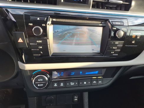 Used 2016 Toyota Corolla LE FWD image 14
