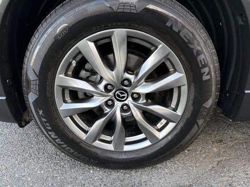 Used 2019 MAZDA CX-9 Touring w/ Touring Premium Package image 11