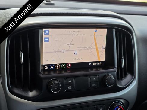 Used 2019 Chevrolet Colorado ZR2 AWD/4WD image 12
