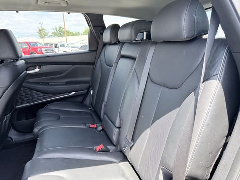 Used 2022 Hyundai Santa Fe SEL w/ Convenience + Premium Package AWD/4WD image 4