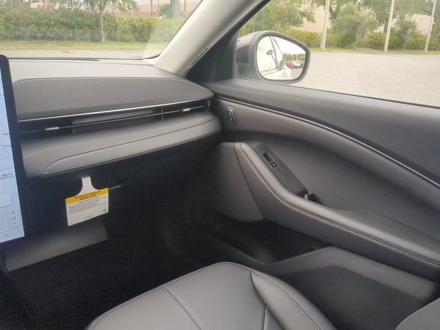 New 2026 Ford Mustang Mach-E Select RWD image 6