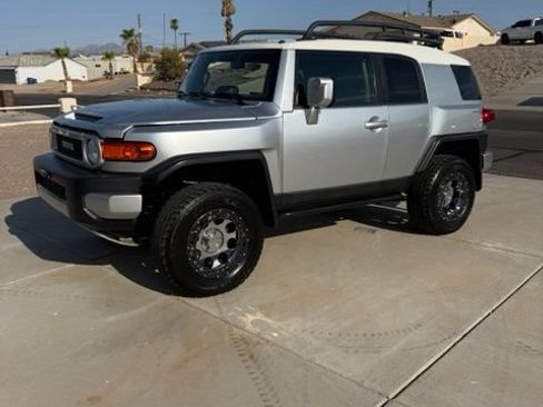 Used 2008 Toyota FJ Cruiser 4WD w/ Upgrade Pkg 2 image 1