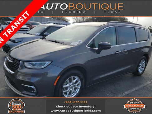Used 2022 Chrysler Pacifica Touring-L image 1