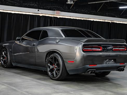 Used 2017 Dodge Challenger R/T RWD image 14