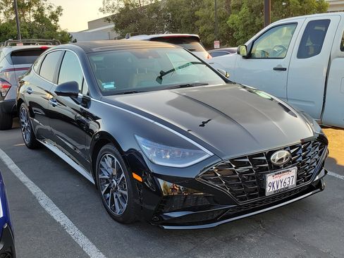 Used 2023 Hyundai Sonata Limited FWD image 3