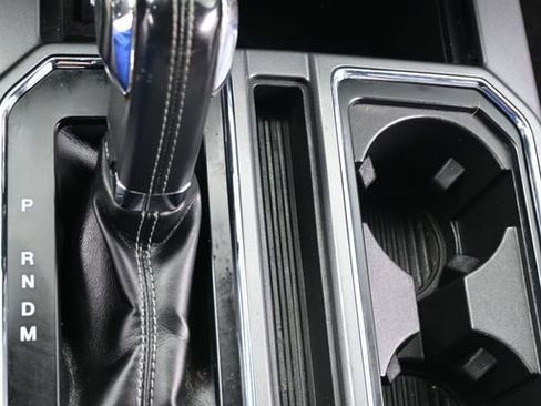 Used 2018 Ford F150 XLT w/ Equipment Group 302A Luxury image 16