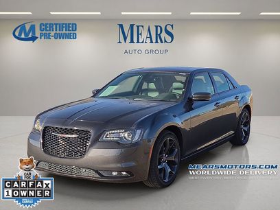 Used 2023 Chrysler 300 S