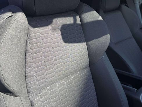 Used 2022 Toyota GR86 w/ ALL Weather Mat Package (TMS) RWD image 37