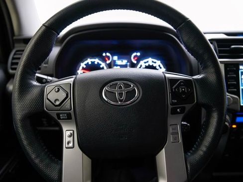 Used 2023 Toyota 4Runner Limited AWD/4WD image 24