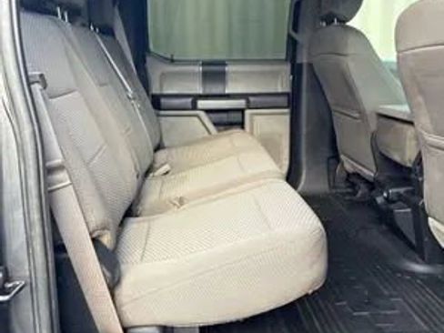 Used 2018 Ford F250 XLT w/ XLT Value Package image 16