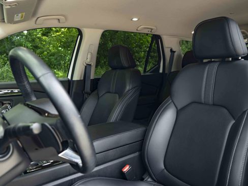 Used 2023 Honda Pilot EX-L image 17