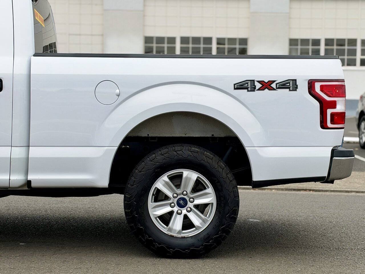 Used 2019 Ford F150 XLT w/ Trailer Tow Package AWD/4WD image 9