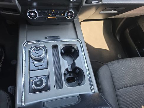 Used 2019 Ford Expedition Max XLT AWD/4WD image 20