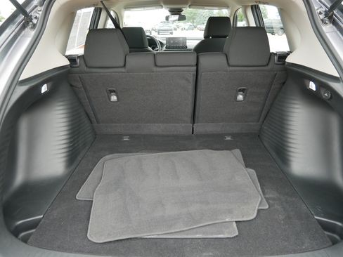 Certified 2024 Honda HR-V LX image 18