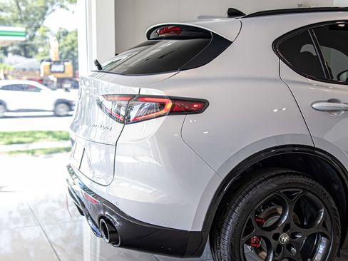 New 2026 Alfa Romeo Stelvio Sprint AWD/4WD image 12