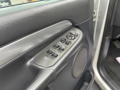 Used 2004 Dodge Ram 3500 Truck SLT w/ Trailer Tow Group image 33