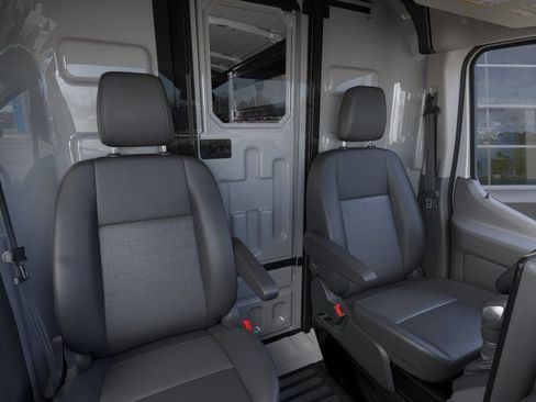 New 2026 Ford Transit 250 148 Medium Roof RWD image 10