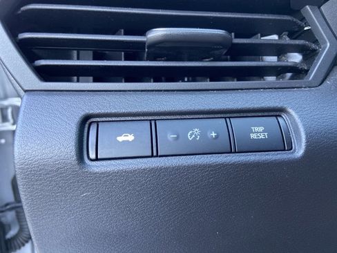 Used 2024 Nissan Altima 2.5 SV image 43