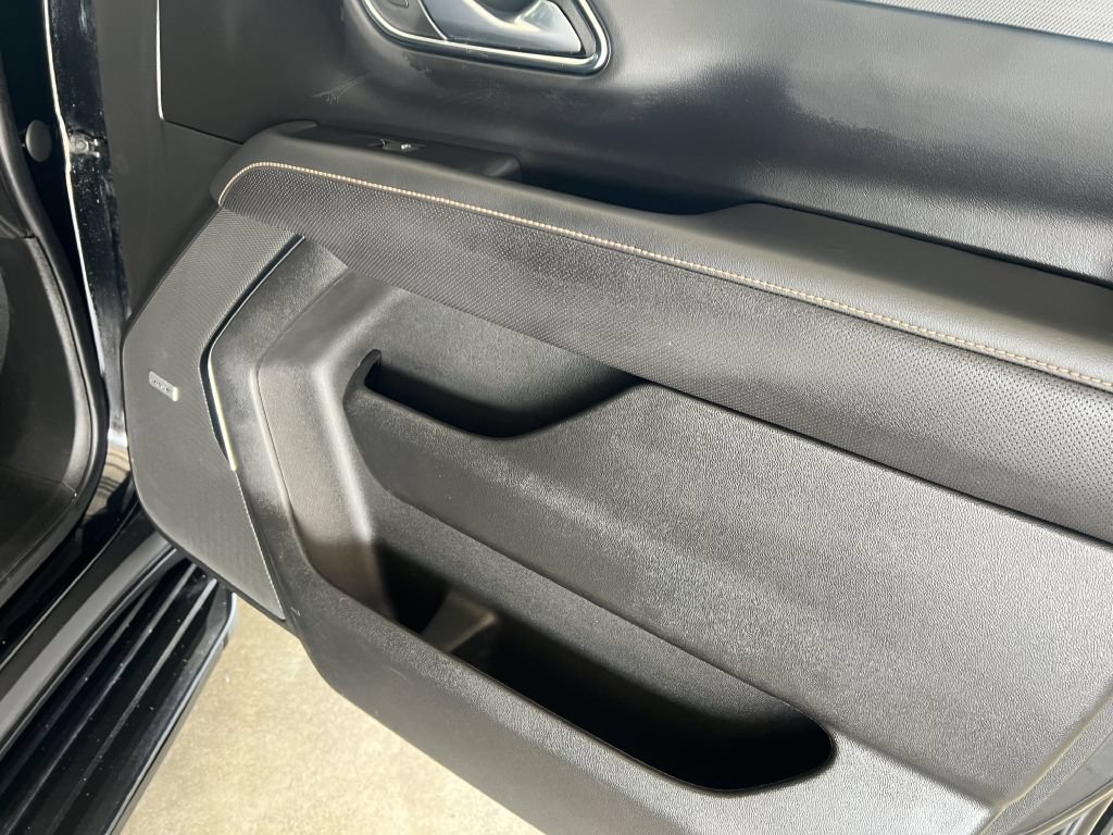 Used 2023 GMC Yukon AT4 AWD/4WD image 18