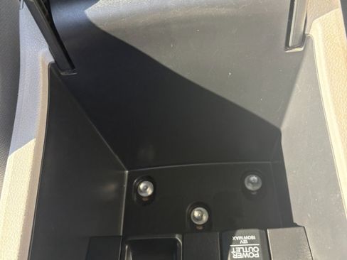 Used 2014 Honda Accord LX image 32