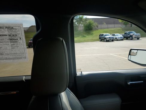 Used 2021 GMC Sierra 1500 SLT w/ SLT Premium Package AWD/4WD image 16