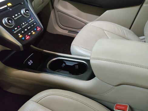 Used 2019 Lincoln MKC Reserve w/ MKC Technology Package image 26