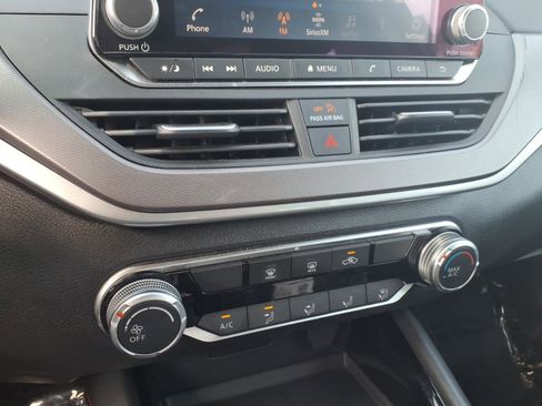 Certified 2025 Nissan Altima 2.5 SR FWD image 20