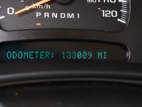 Used 2006 Chevrolet Silverado 2500 LT w/ Heavy-Duty Power Package image 33