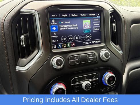 Used 2023 GMC Sierra 2500 AT4 w/ Gooseneck/5TH Wheel Package AWD/4WD image 11