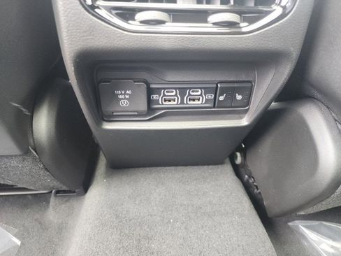 New 2025 Jeep Grand Cherokee Limited w/ Luxury Tech Group II image 26