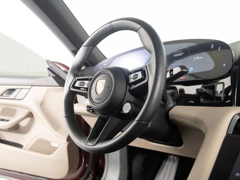 Certified 2022 Porsche Taycan RWD image 31