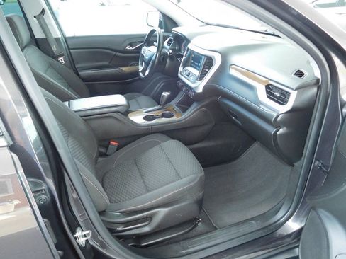 Used 2019 GMC Acadia SLE FWD image 11