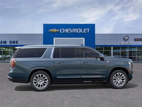New 2026 GMC Yukon XL Denali image 5