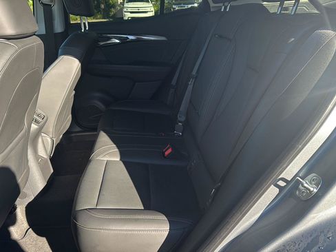 Used 2025 Buick Envision Preferred AWD/4WD image 10