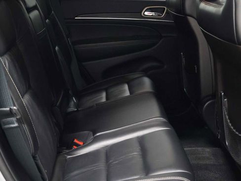 Used 2014 Jeep Grand Cherokee Limited w/ Trailer Tow Group IV image 32