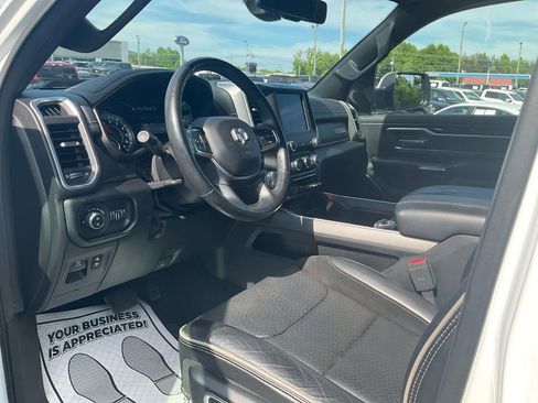 Used 2020 RAM 1500 Laramie w/ Sport Appearance Package AWD/4WD image 15
