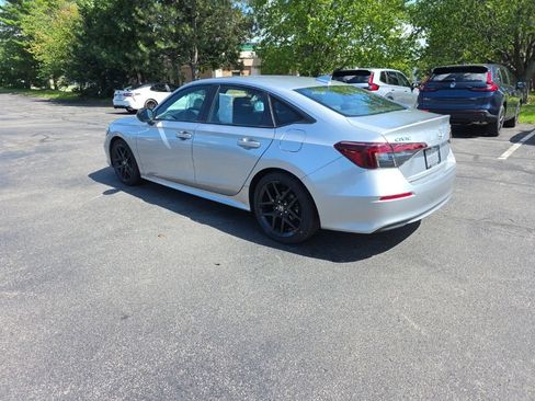 Certified 2025 Honda Civic Sport image 5