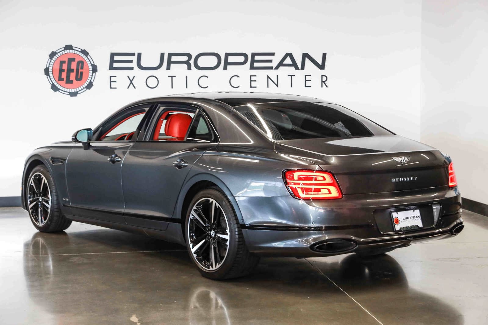 Used 2021 Bentley Flying Spur W12 AWD/4WD image 7