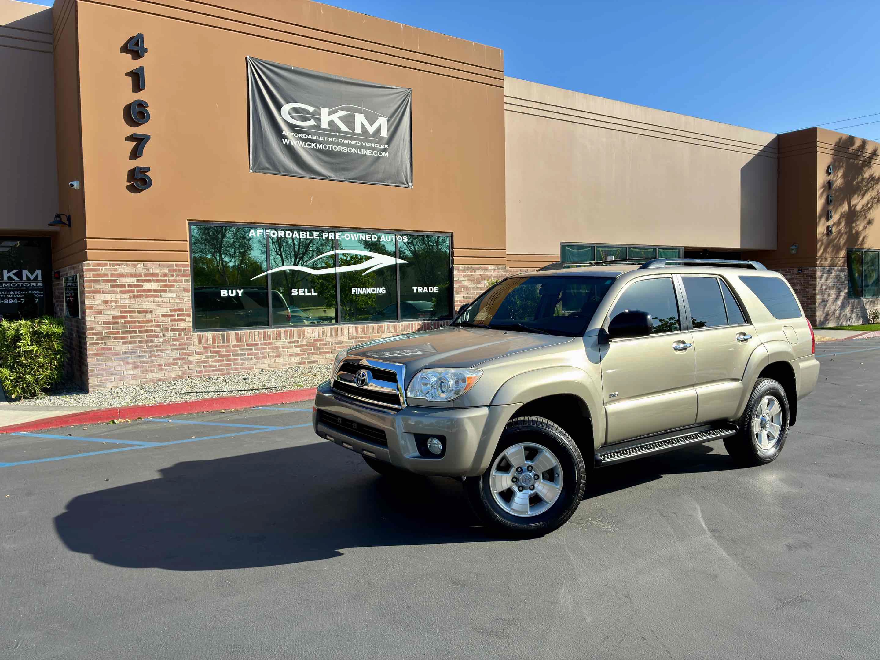Used 2006 Toyota 4Runner SR5 RWD image 2