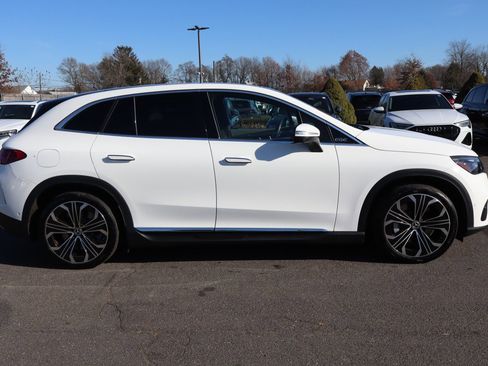 Used 2023 Mercedes-Benz EQE 350+ 4MATIC SUV w/ Exclusive Trim Package image 5